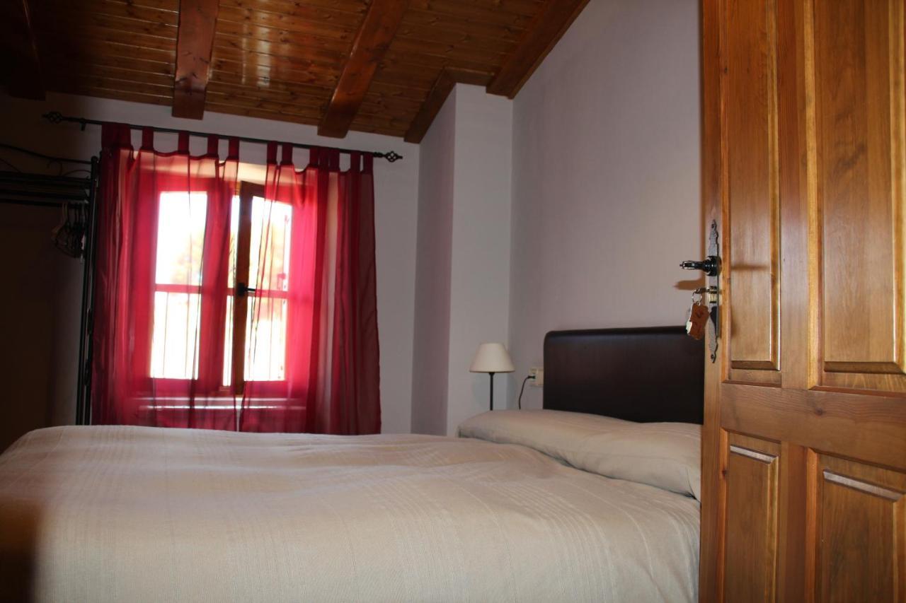 Hospedaje Nuestra Senora De Ujue Tafalla Buitenkant foto