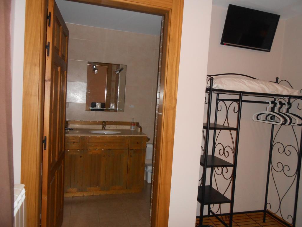 Hospedaje Nuestra Senora De Ujue Tafalla Kamer foto