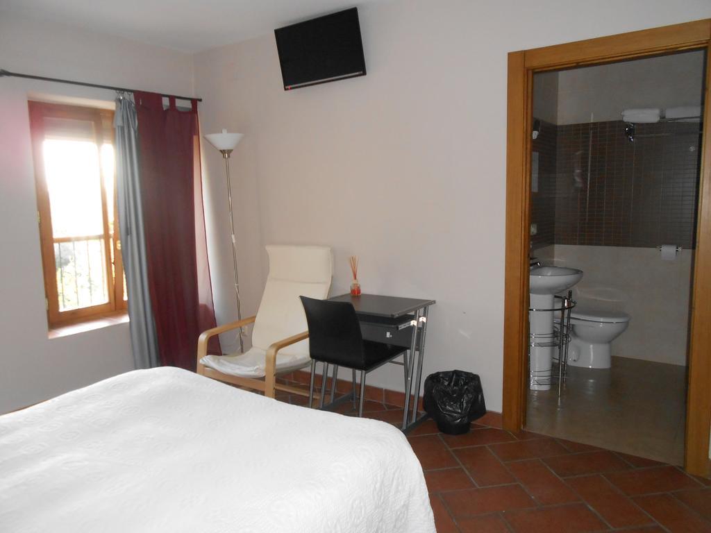 Hospedaje Nuestra Senora De Ujue Tafalla Kamer foto